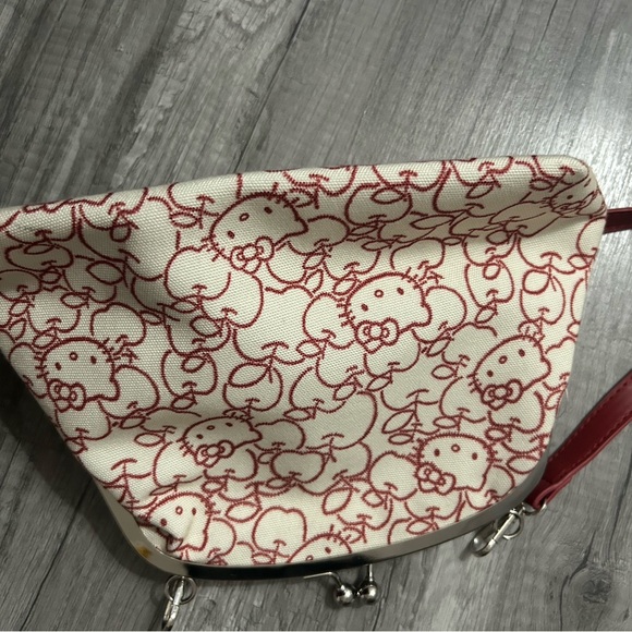 Help kitty bag - Picture 5 of 5